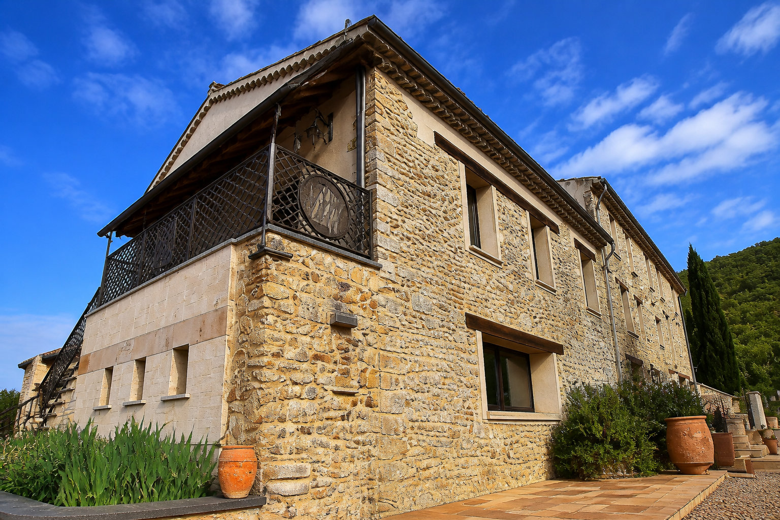 Bastide De Mazan à Riez : le charme de l'ancien rénové