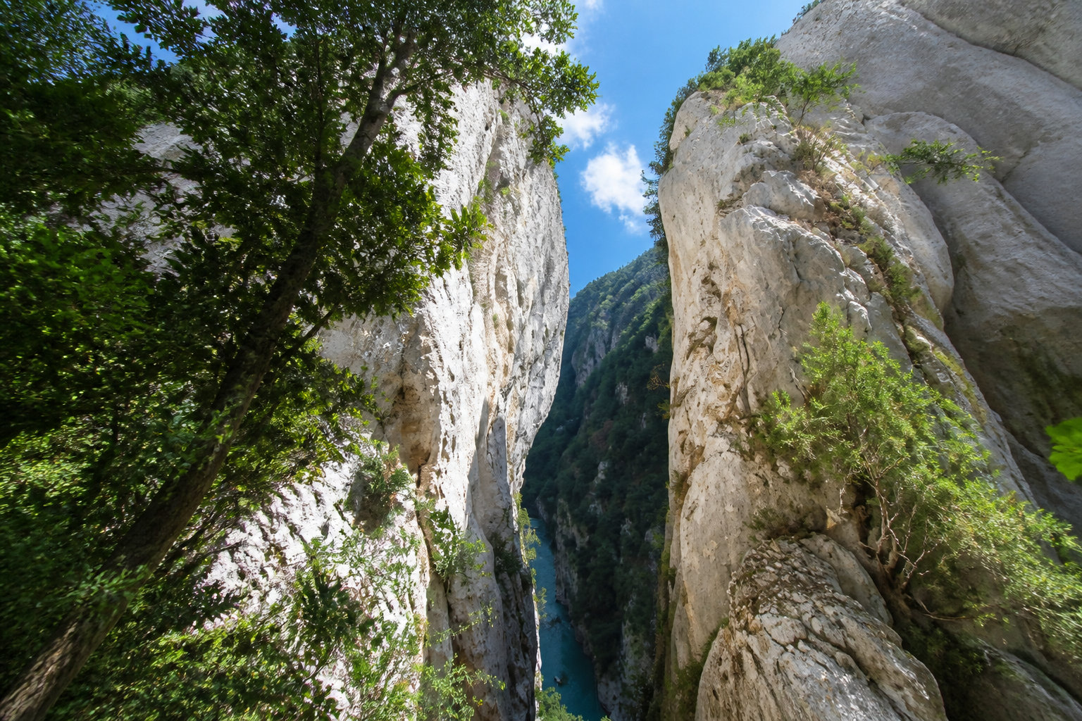 Les sentiers de randonnée pour explorer le canyon sans frais