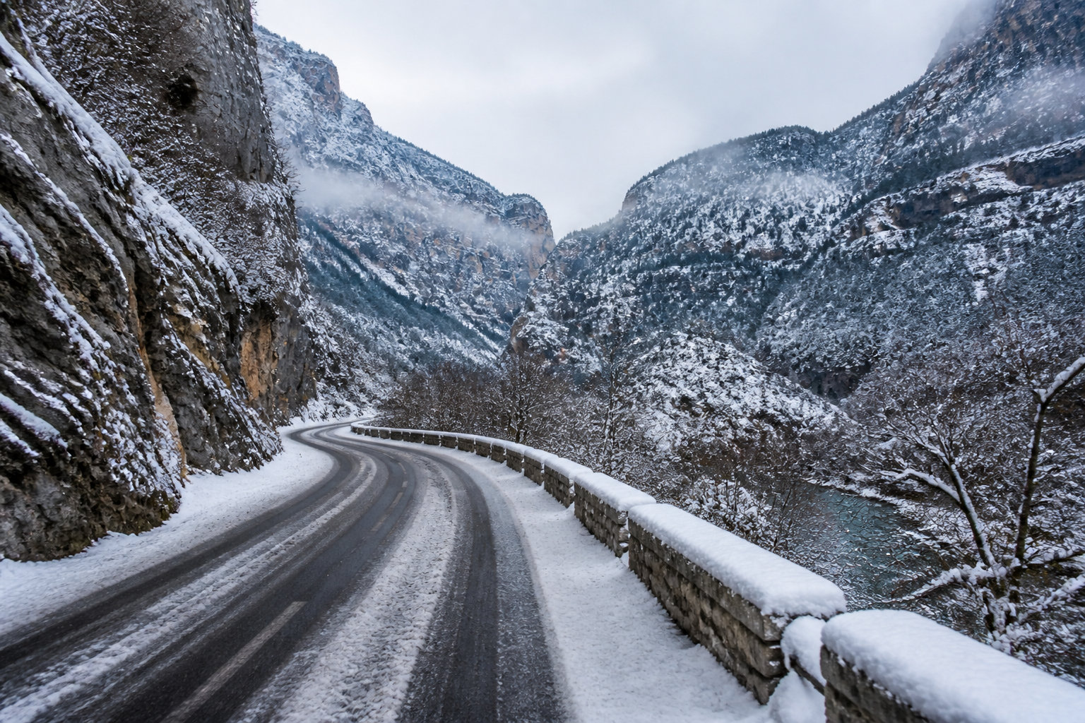 Visiter le canyon en hiver pour une expérience radicale