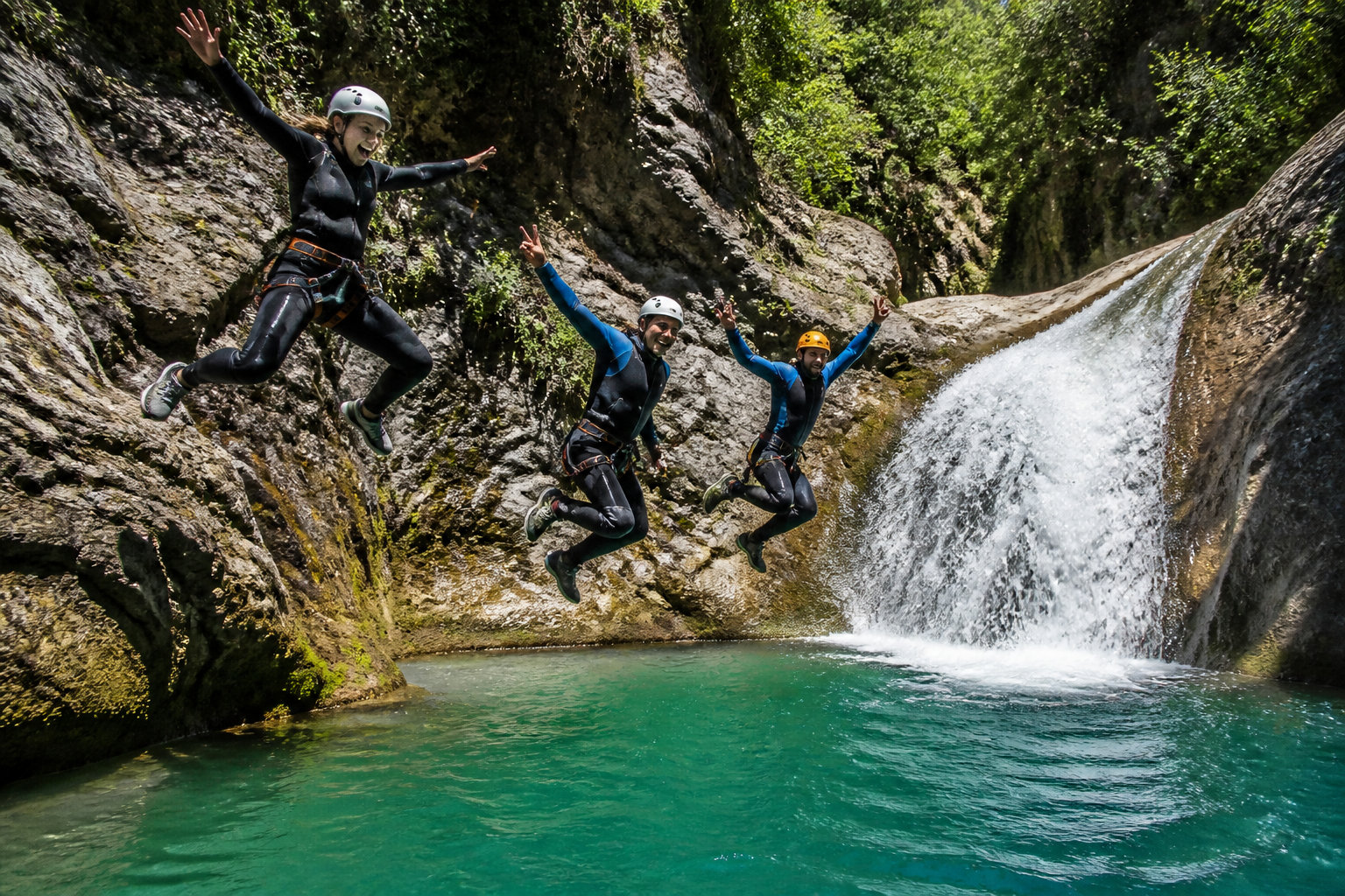 Le canyoning pour explorer les clues secrètes
